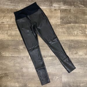 Assets By Spanx Faux Leather Leggings 